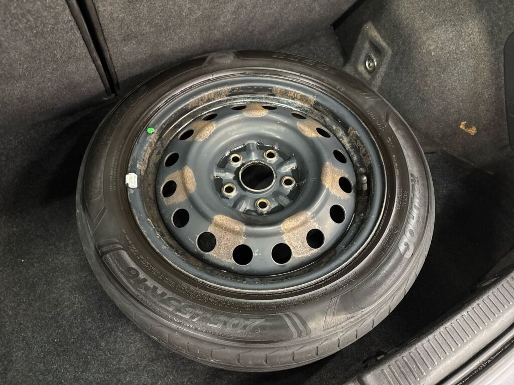 Toyota Auris 2008 Harmaa