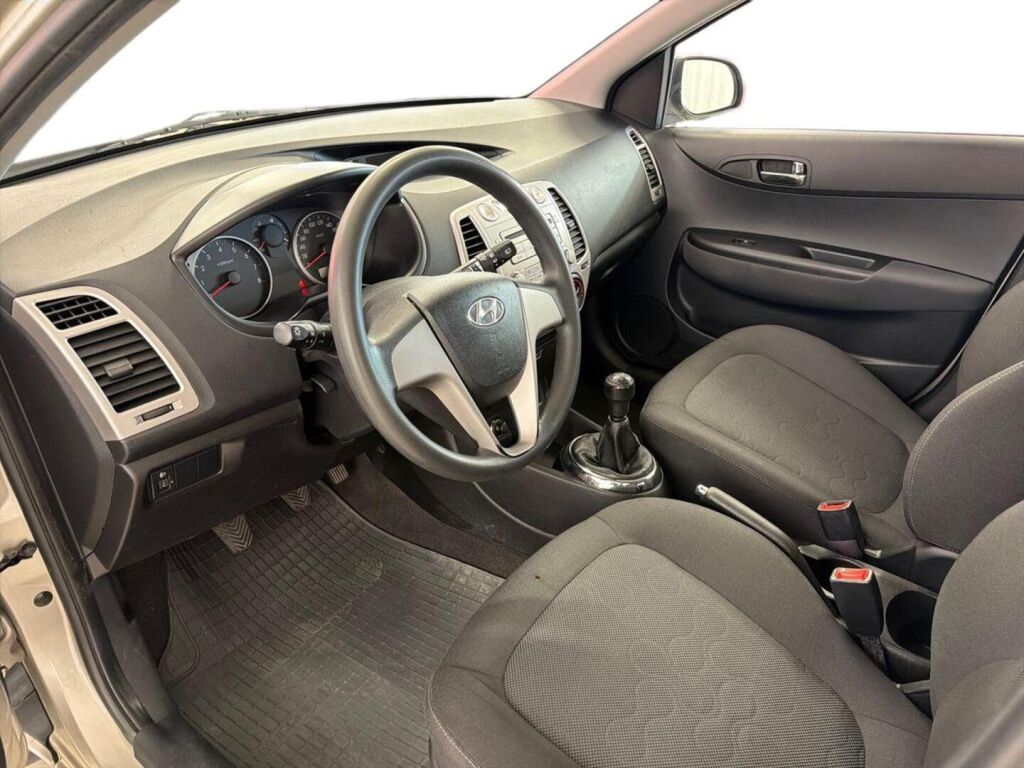 Hyundai i20 2010 Hopea
