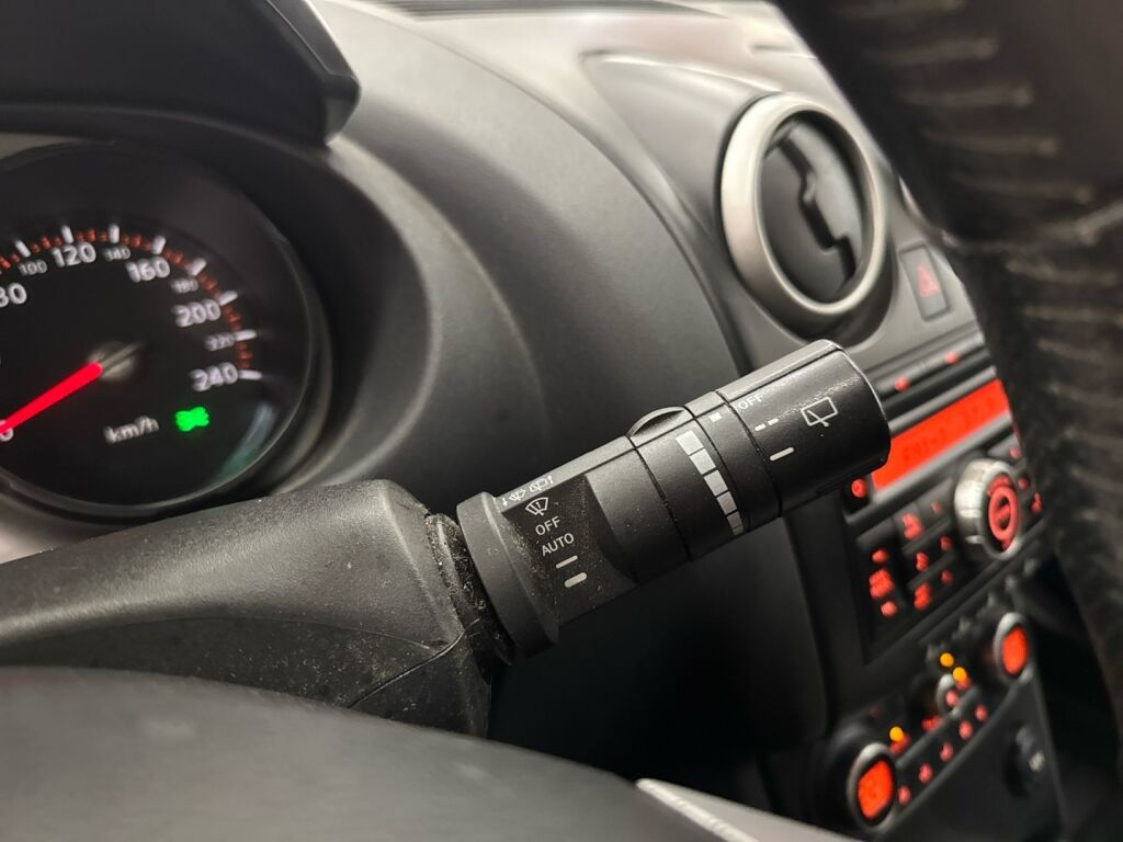 Nissan Qashqai 2007 Musta