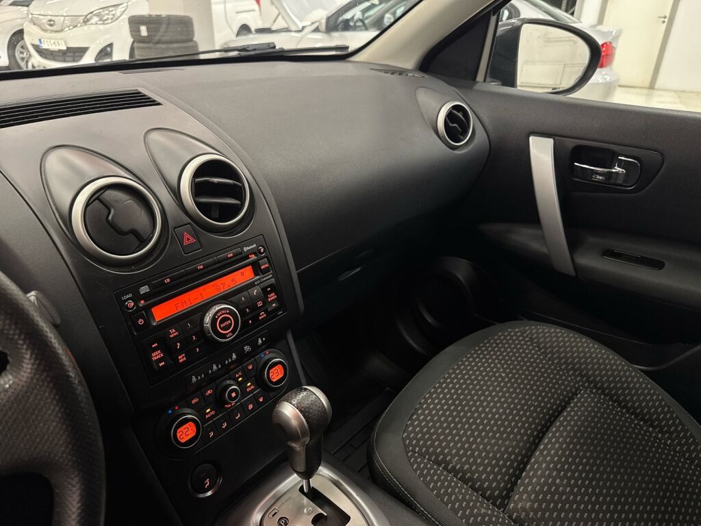 Nissan Qashqai 2007 Musta