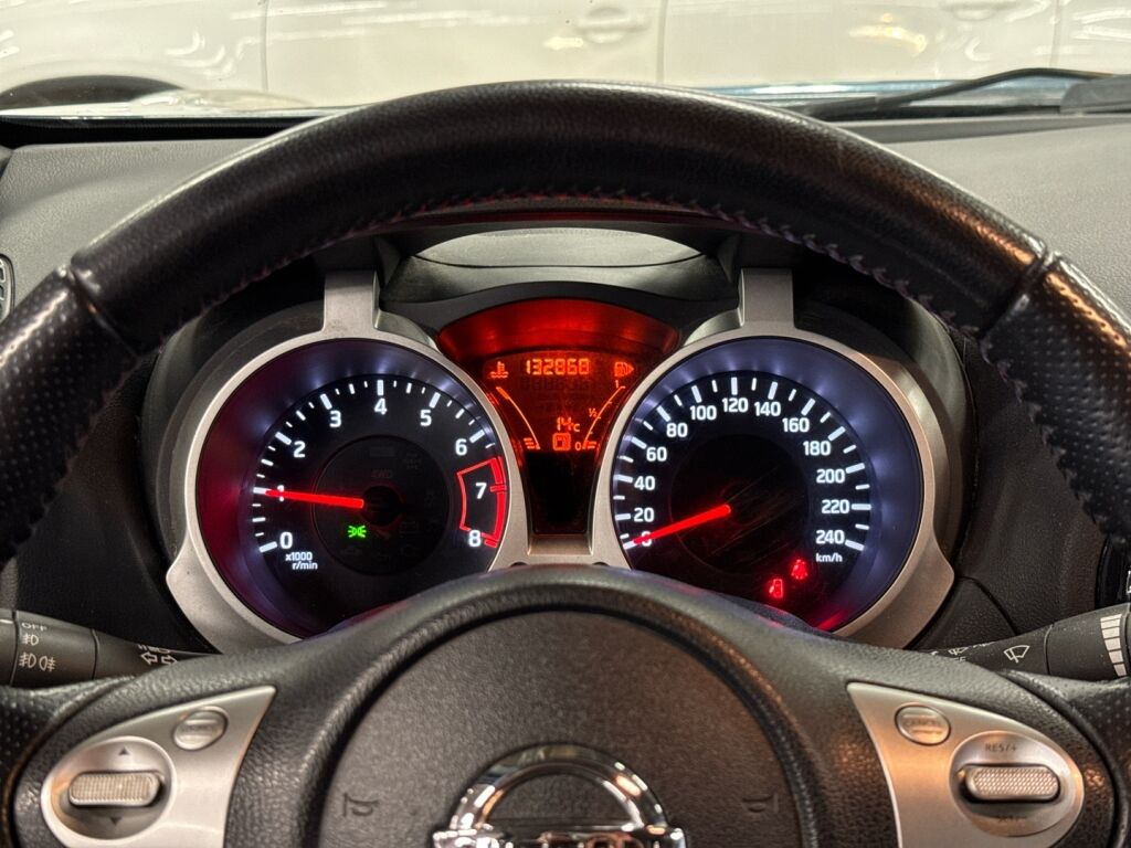 Nissan Juke 2013 Sininen