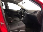 Volkswagen Golf 2014 Punainen