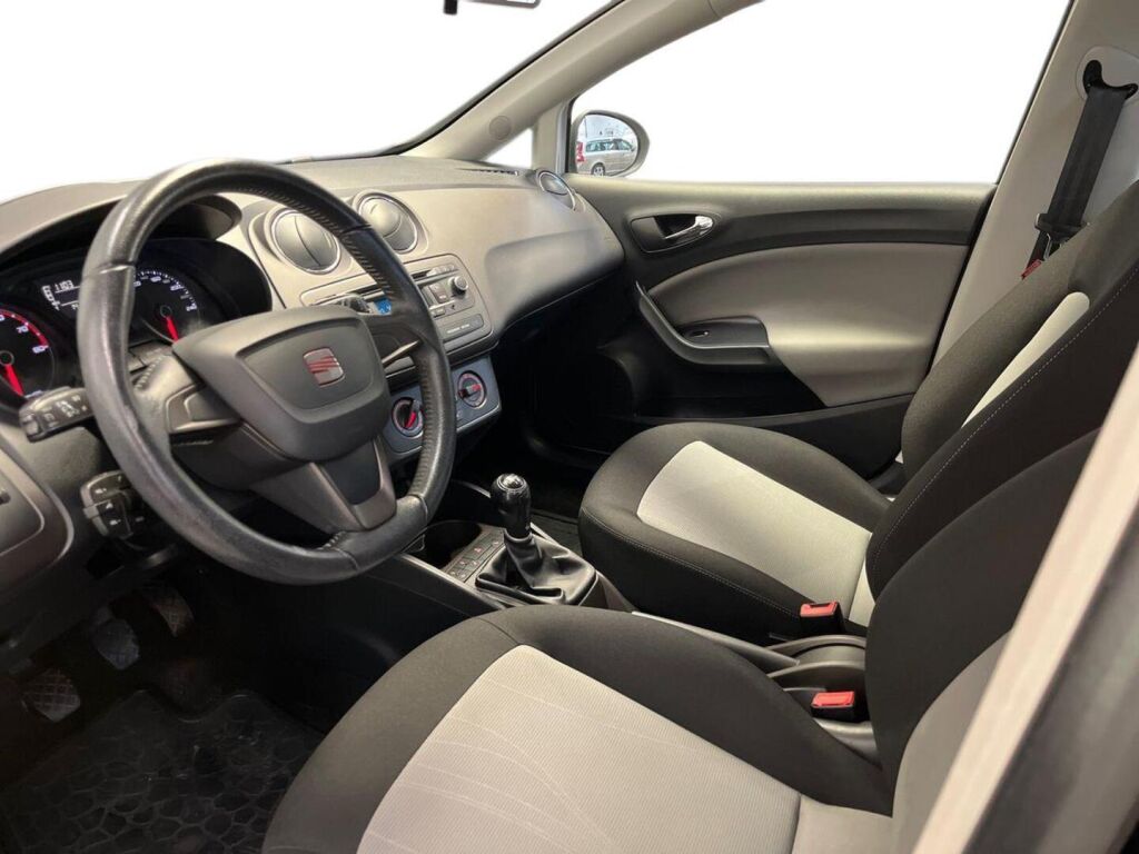 Seat Ibiza 1,2 TSI Edition 2013, kuva 7/16