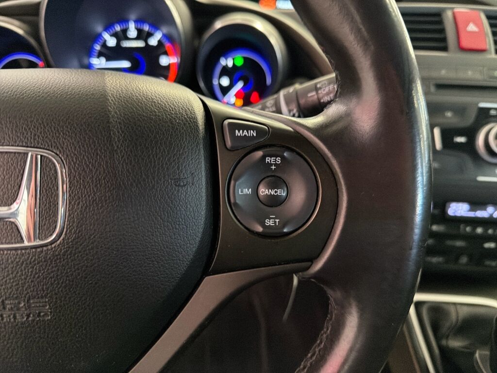 Honda Civic 2013 Valkoinen