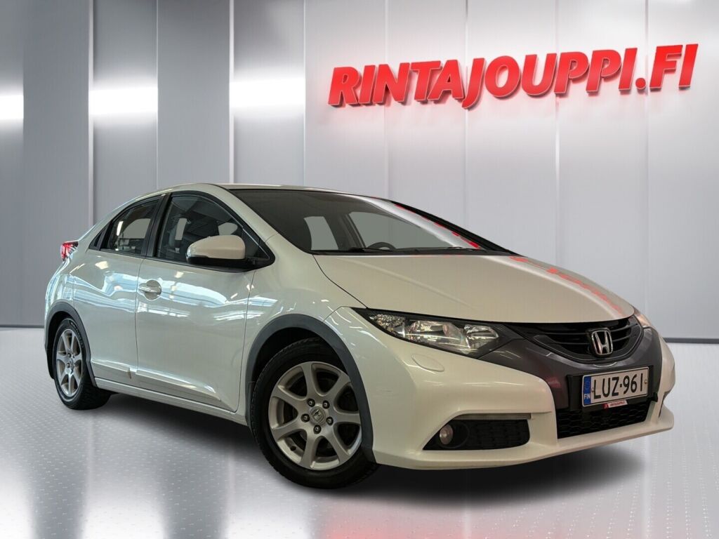 Honda Civic 2013 Valkoinen