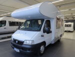 Knaus SUN TRAVELLER 555 2004 Valkoinen