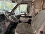 Knaus SUN TRAVELLER 555 2004 Valkoinen