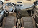 Renault Clio 2006 Punainen