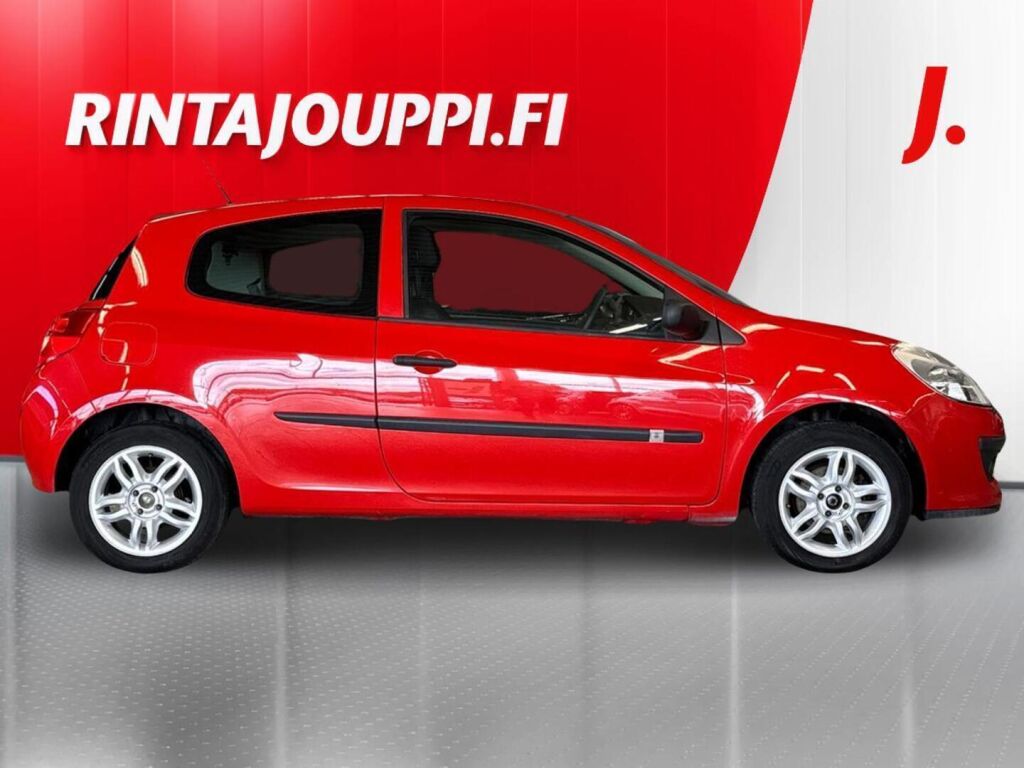 Renault Clio 2006 Punainen