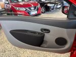 Renault Clio 2006 Punainen
