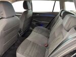 Volkswagen Golf 2024 Musta