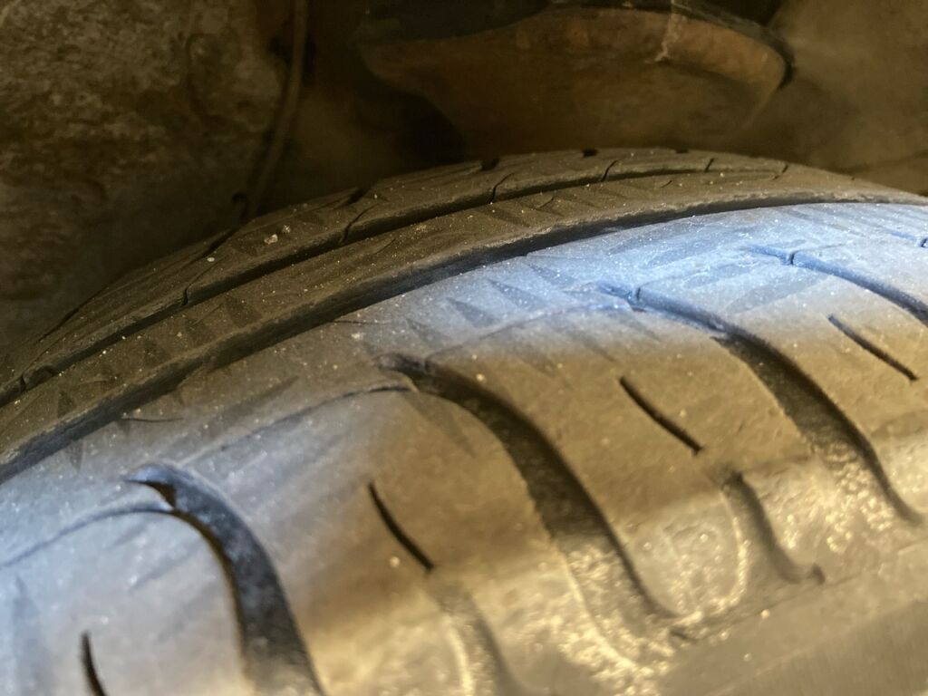 Toyota Avensis 2000 Sininen