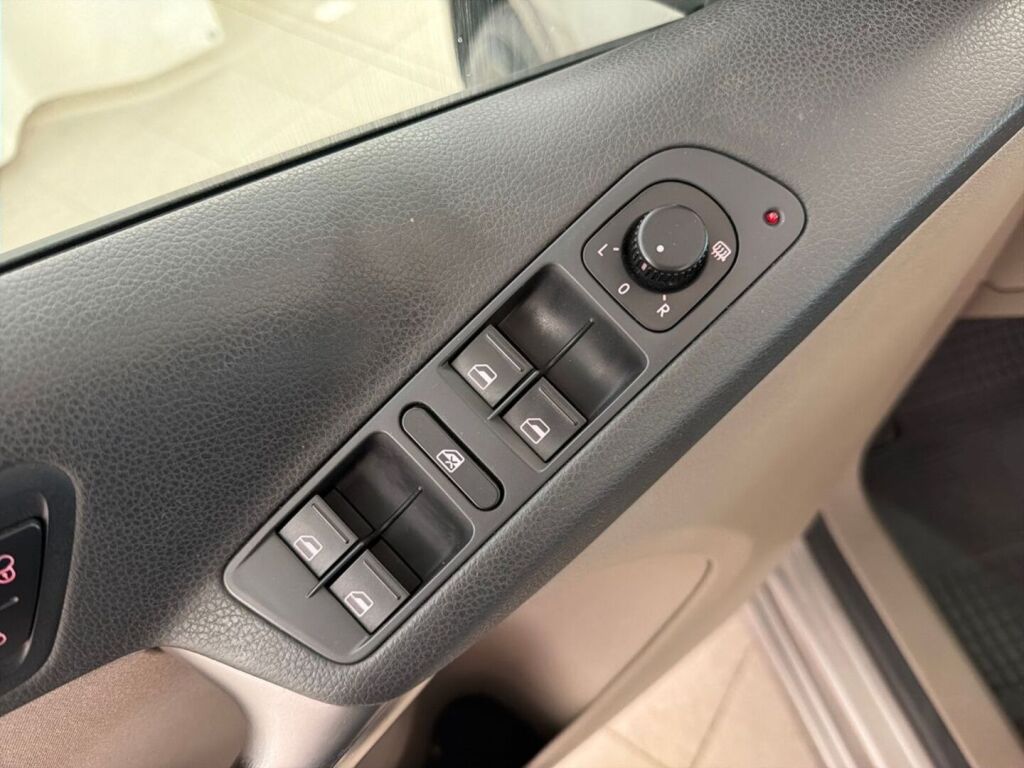 Volkswagen Tiguan 2008 Harmaa