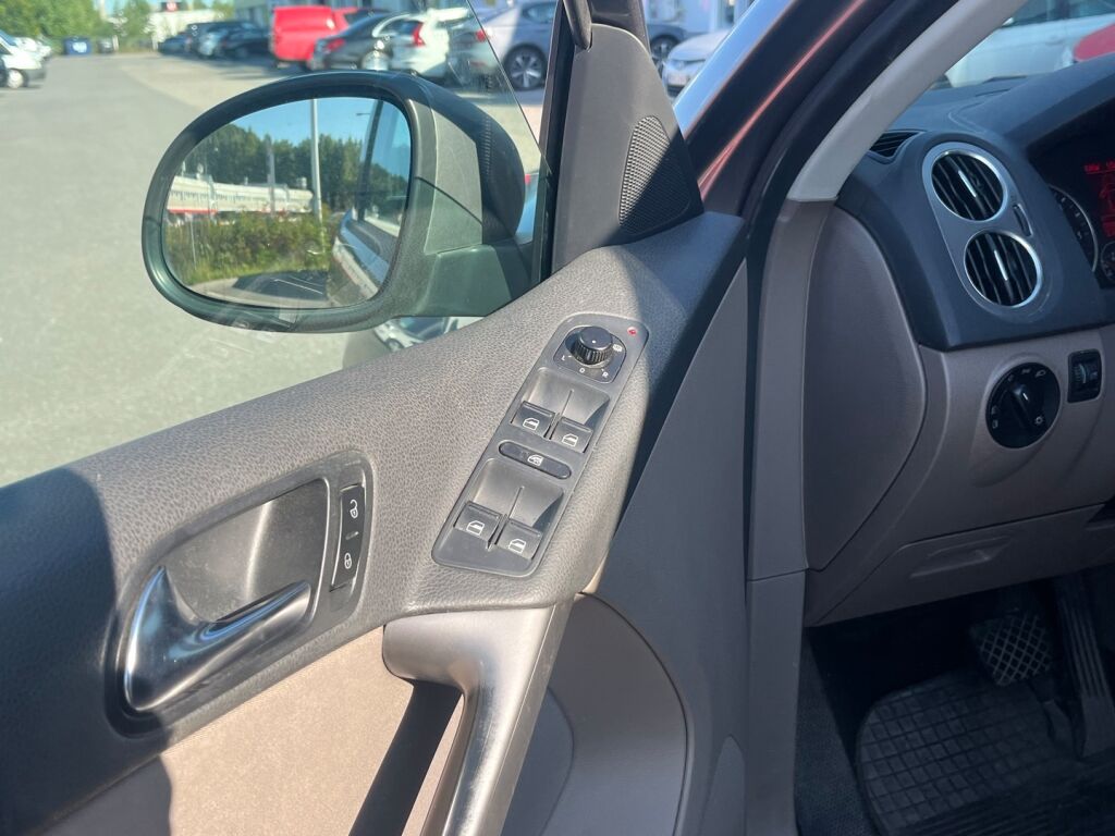 Volkswagen Tiguan 2008 Harmaa