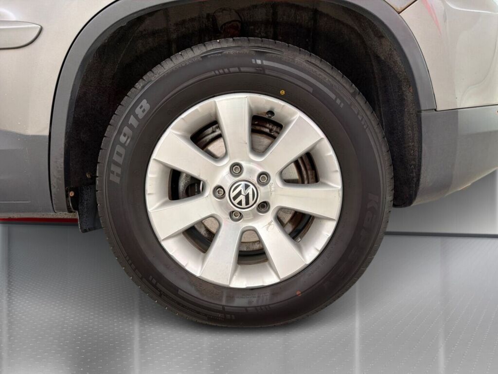 Volkswagen Tiguan 2008 Harmaa