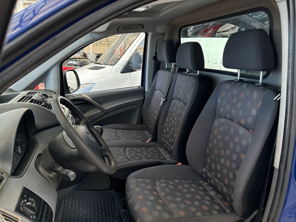 Mercedes-Benz Vito 2008 Sininen