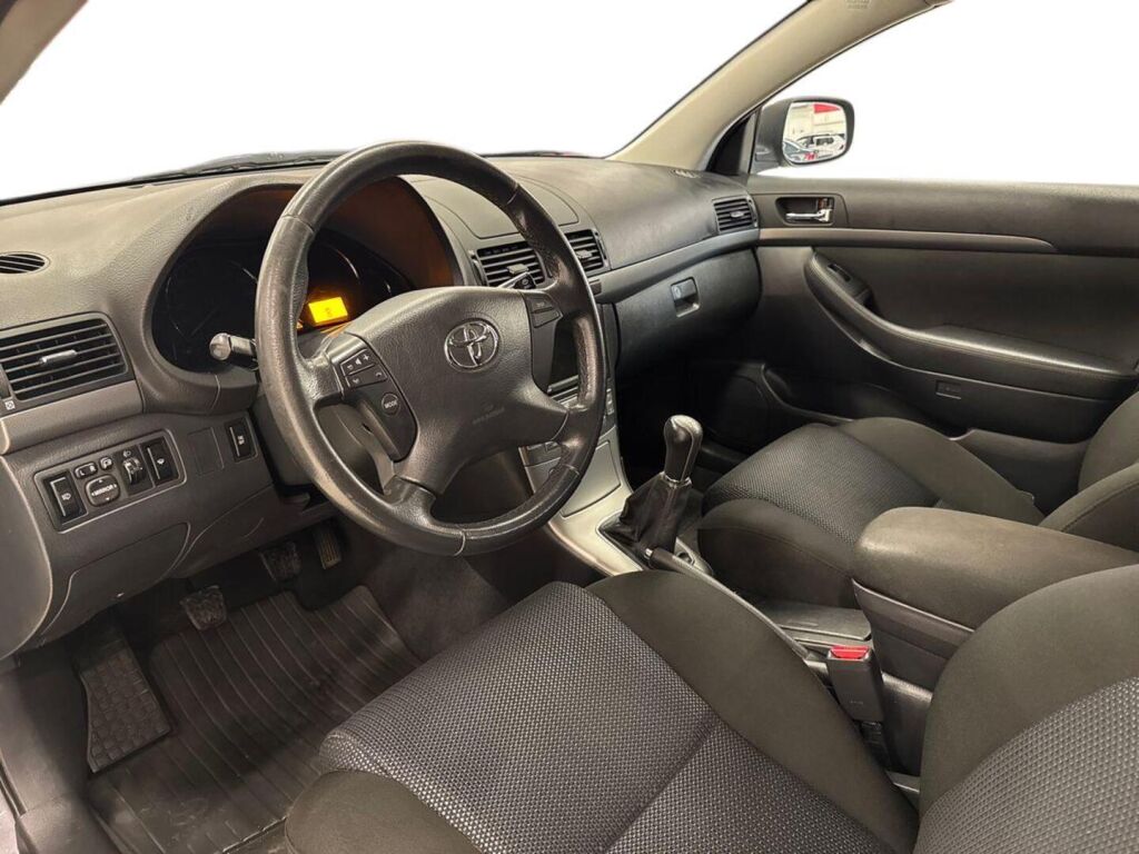 Toyota Avensis 2008, photo 7/28