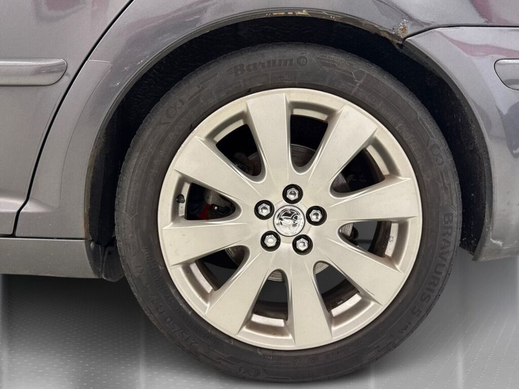 Toyota Avensis 2008 Harmaa