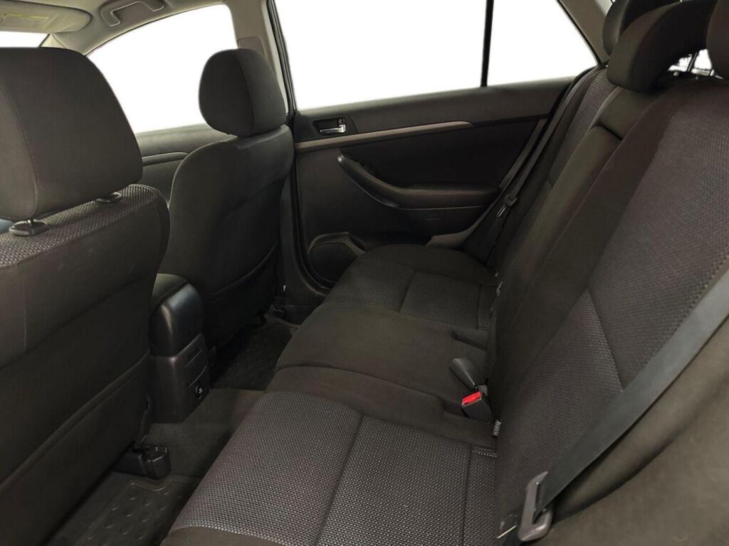 Toyota Avensis 2008 Harmaa