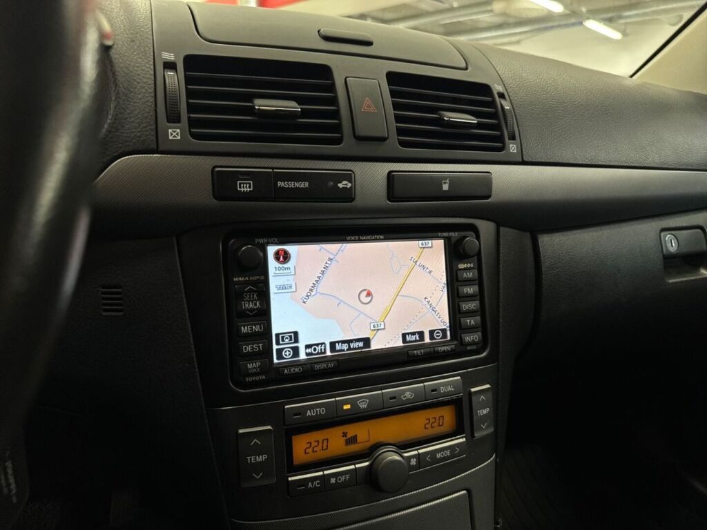 Toyota Avensis 2008 Harmaa