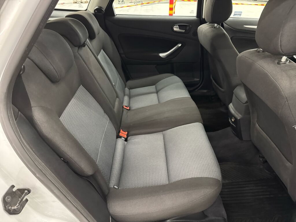 Ford Mondeo 2008 Valkoinen