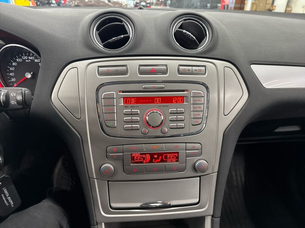 Ford Mondeo 2008 Valkoinen