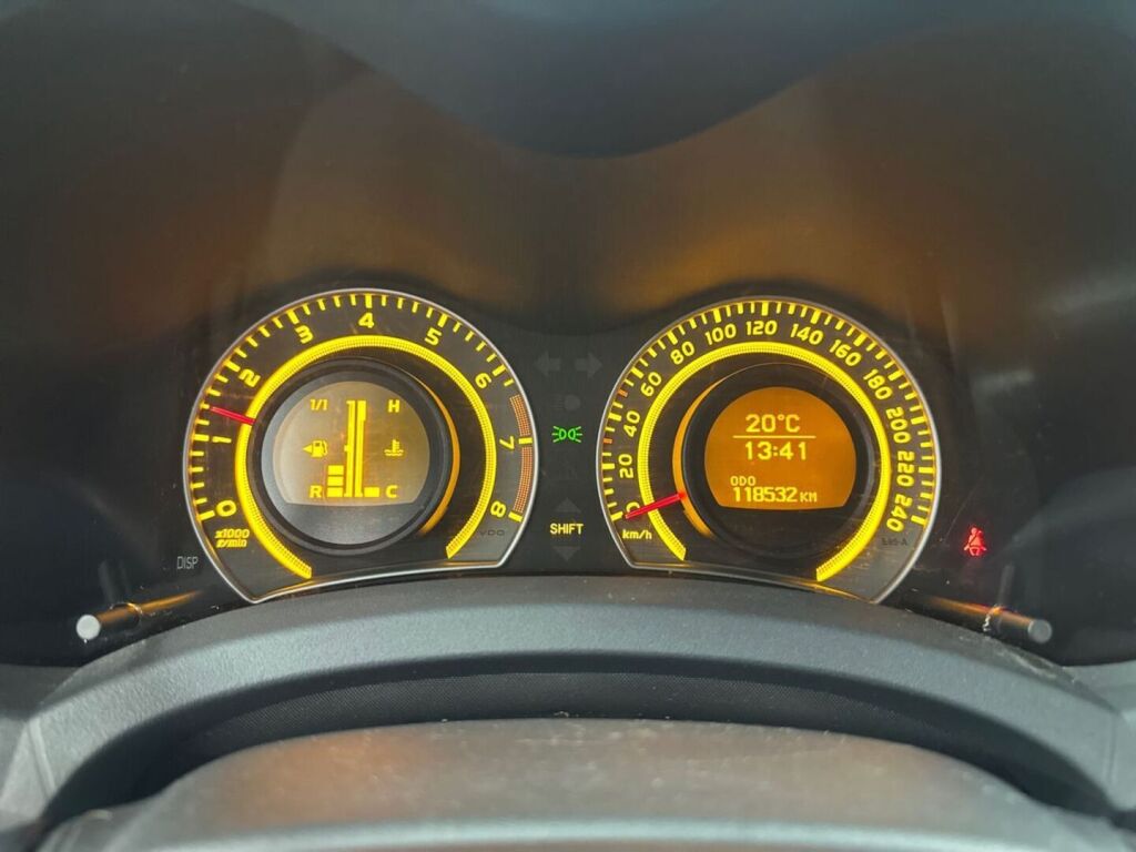 Toyota Auris 2009 Musta
