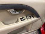 Volvo V70 2009 Punainen