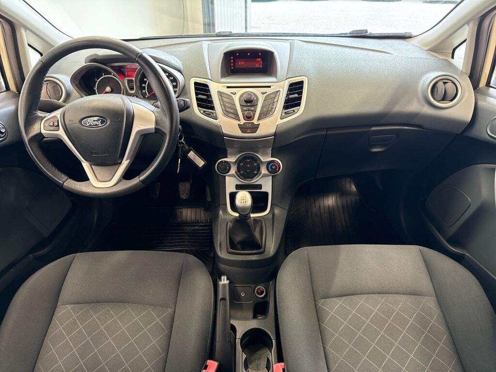 Ford Fiesta 2009 Vihreä