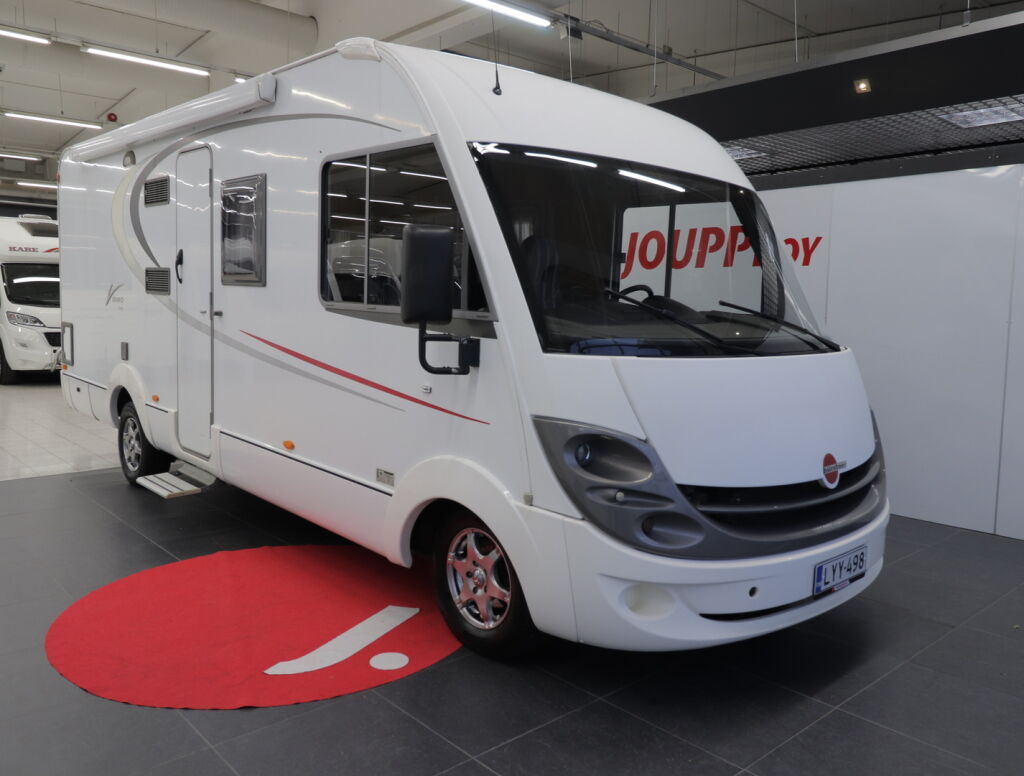 Bürstner VISEO I 696 2009 Valkoinen