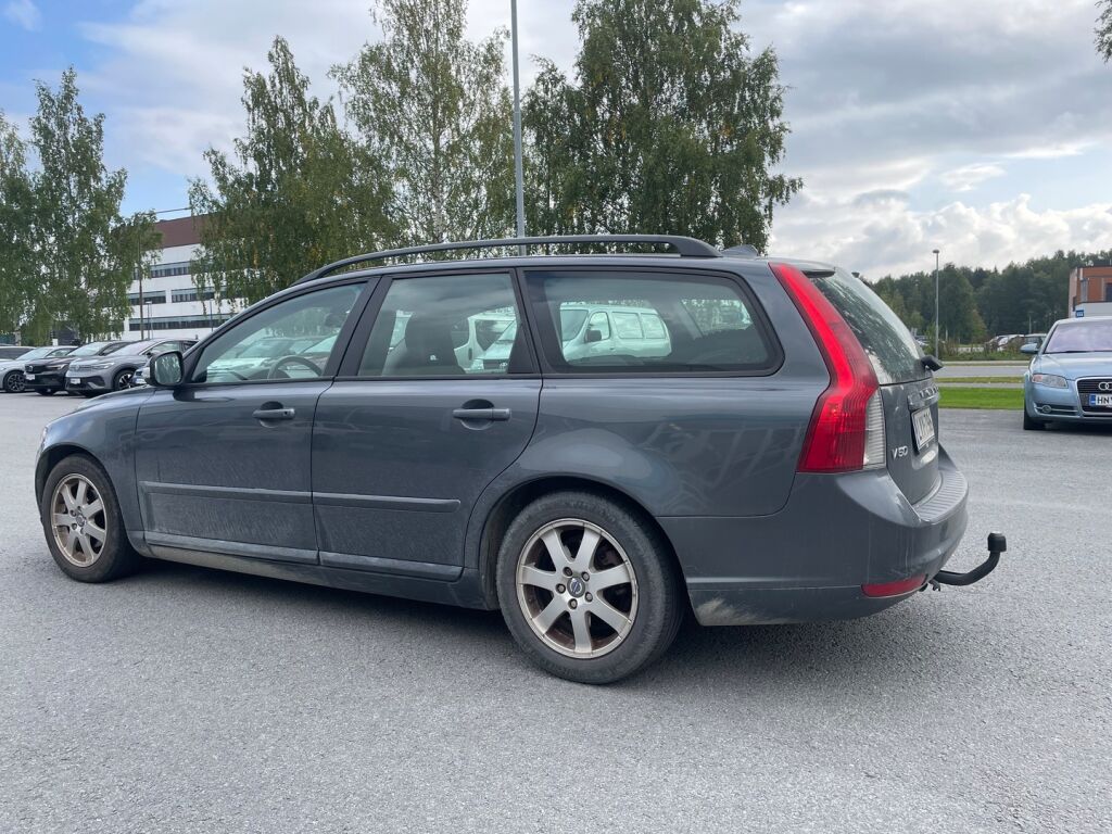 Volvo V50 2009 Harmaa