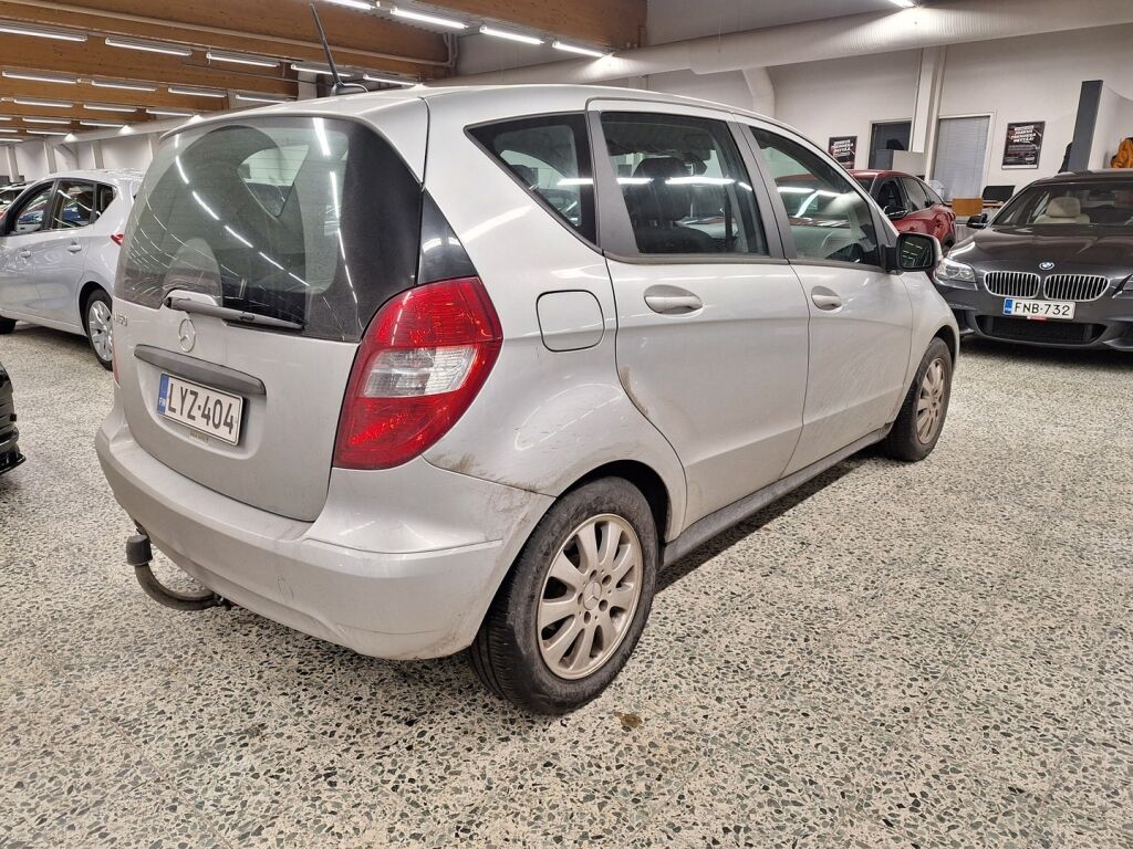 Mercedes-Benz A 2010 Harmaa