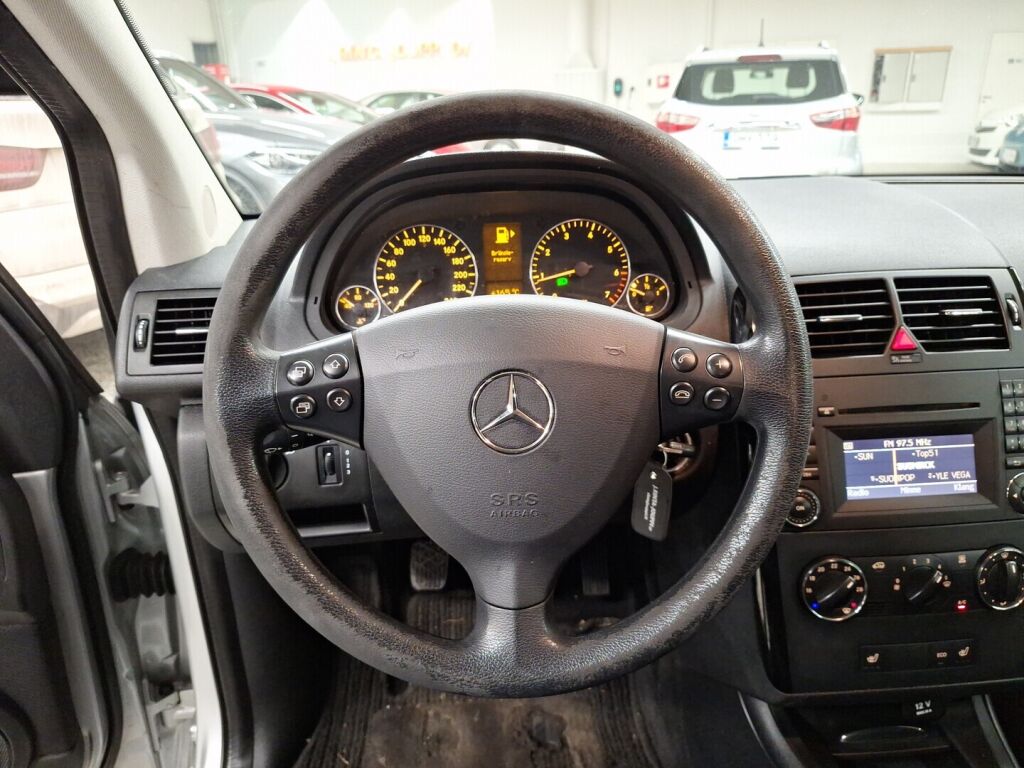 Mercedes-Benz A 2010 Harmaa