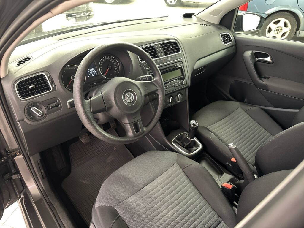 Volkswagen Polo 2010 Harmaa