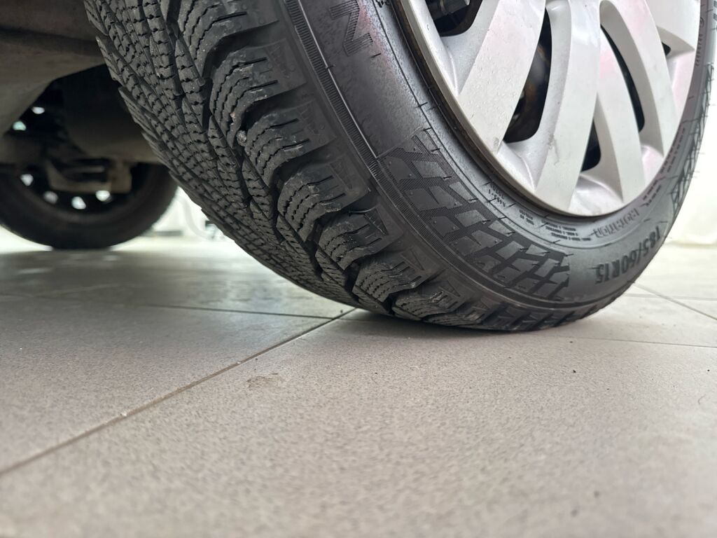 Volkswagen Polo 2010 Harmaa