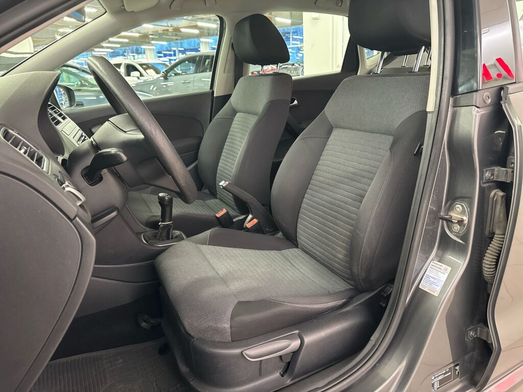 Volkswagen Polo 2010 Harmaa