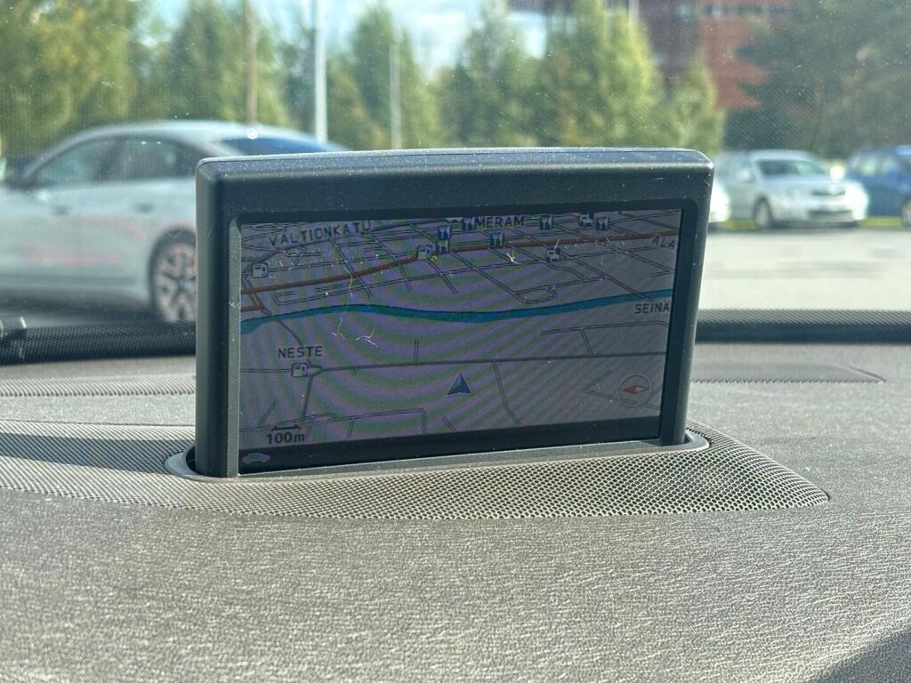 Volvo V70 2010 Musta