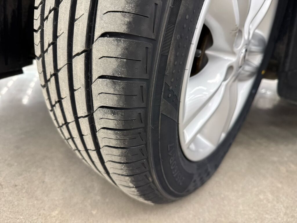 Nissan Qashqai 2010 Valkoinen