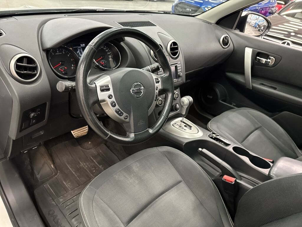 Nissan Qashqai 2010 Valkoinen