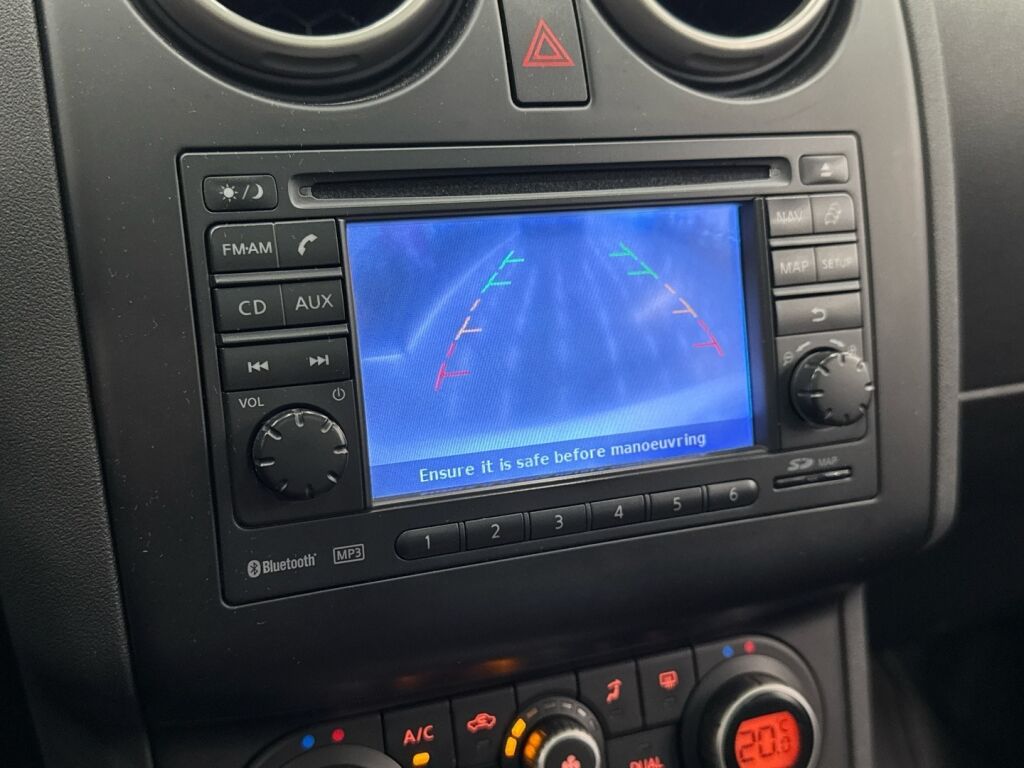 Nissan Qashqai 2010 Valkoinen