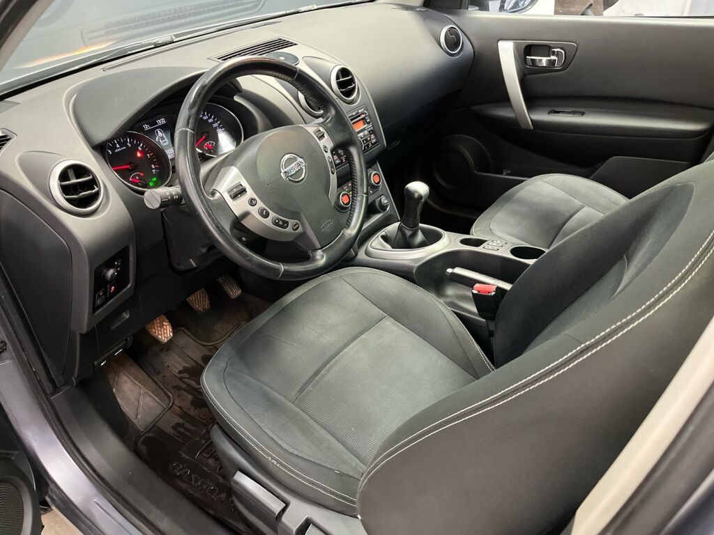 Nissan Qashqai+2 2010 Harmaa