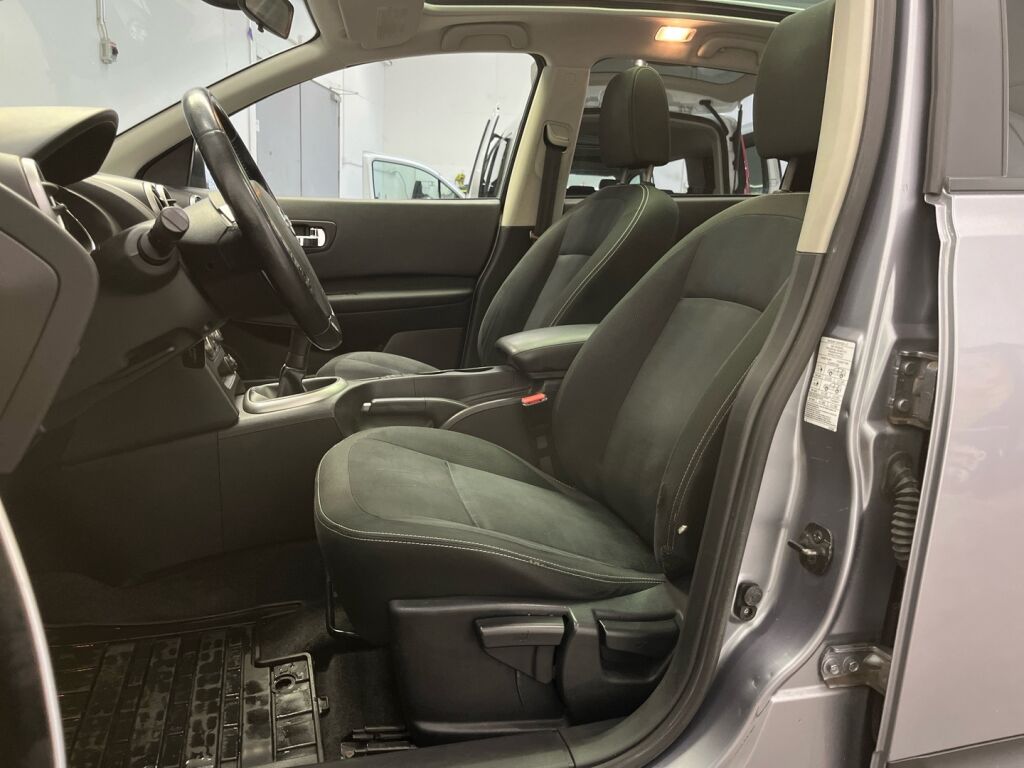 Nissan Qashqai+2 2010 Harmaa