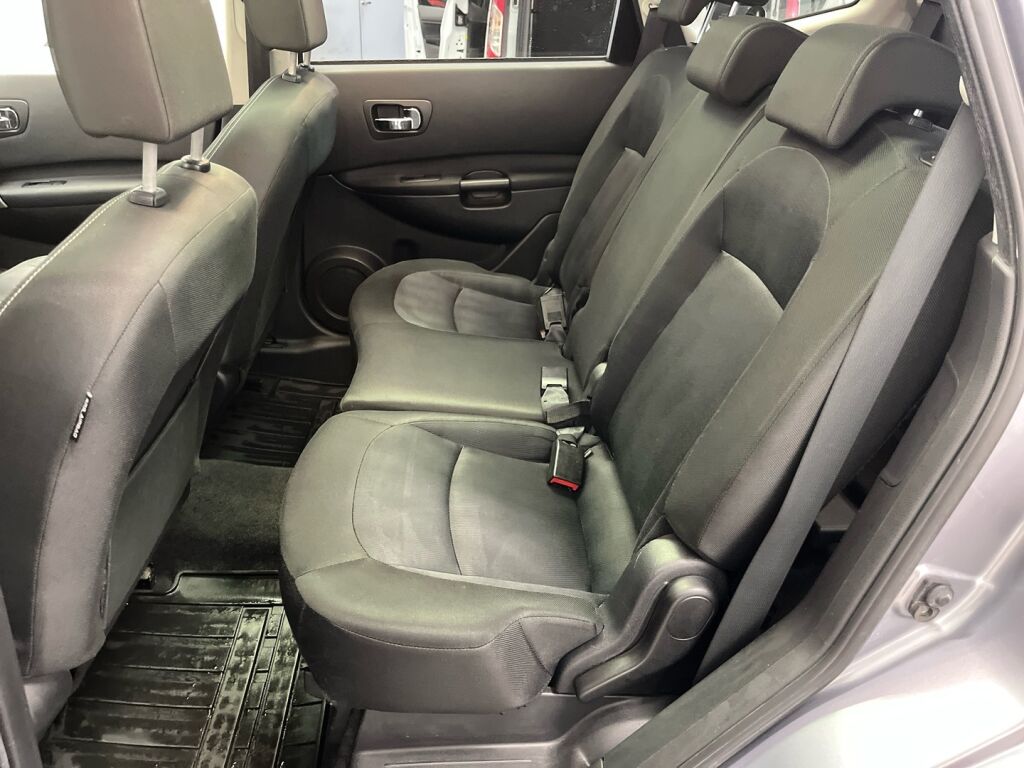 Nissan Qashqai+2 2010 Harmaa