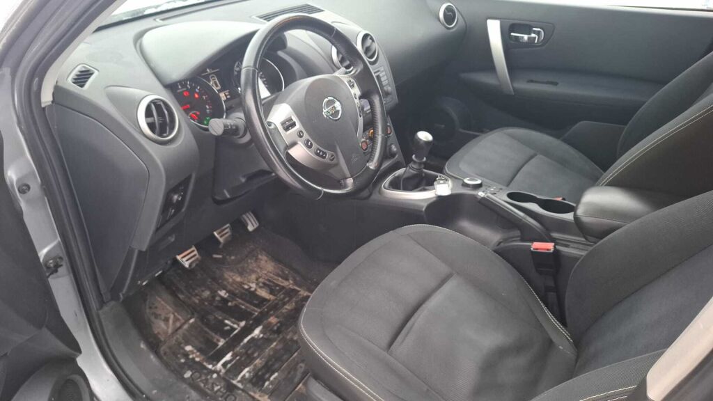 Nissan Qashqai+2 2010 Harmaa
