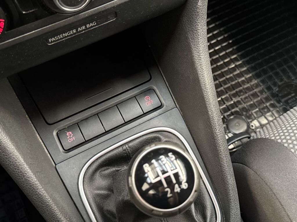 Volkswagen Golf 2010 Harmaa