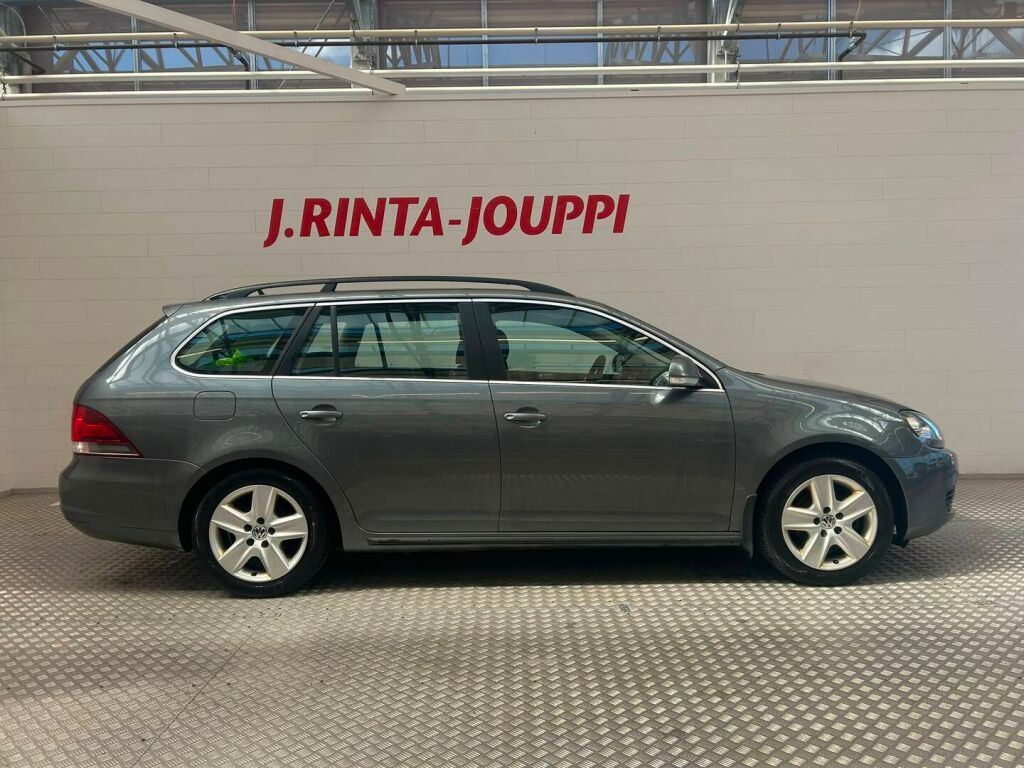 Volkswagen Golf 2010 Harmaa