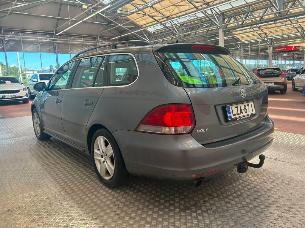 Volkswagen Golf 2010 Harmaa
