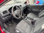 Volkswagen Golf 2010 Punainen
