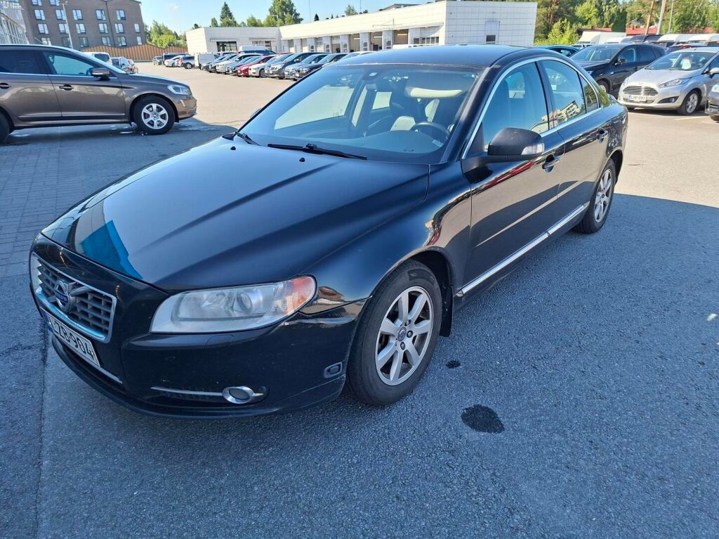 Volvo S80 2010 Musta