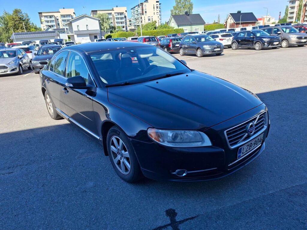 Volvo S80 2010 Musta